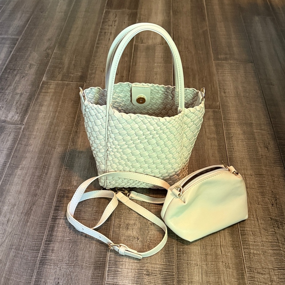 Anthropologie Ivory Woven Tote with Pouch